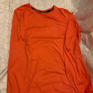 Super cute Nike running top!